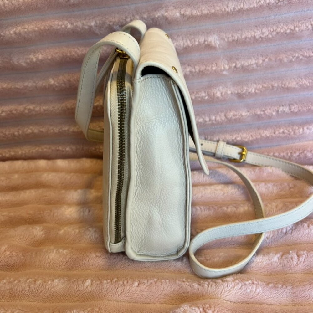 American Leather Crossbody Bag RFID Small Lightweight Travel Purse - Picture 2 of 16